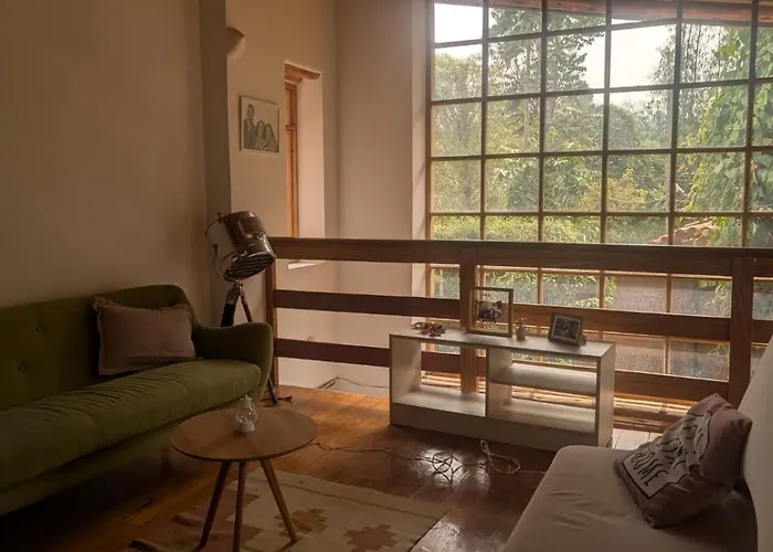 Casa Nuestra - With Private Bathroom In Shared House Lodge *