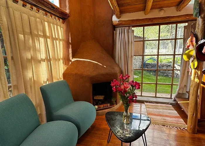 Lodge Casa Nuestra - With Private Bathroom In Shared House Urubamba