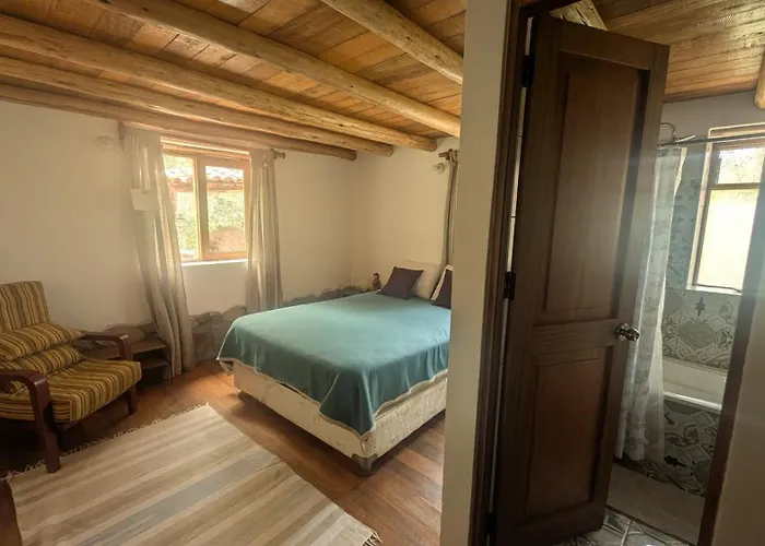 Lodge Casa Nuestra - With Private Bathroom In Shared House